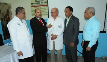 Relanzan centro primer nivel con 10 consultorios y laboratorio
