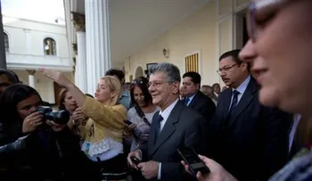 En Venezuela Gobierno y Congreso se enfrentan hoy por un decreto