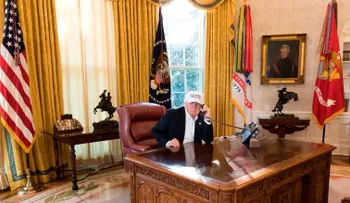 Trump torna a EE.UU. a su semejanza: iracundo, temeroso y lleno de odio