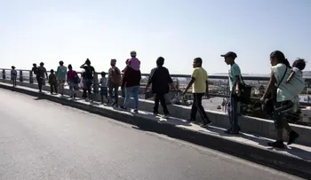La caravana de migrantes se acerca a la frontera entre México y  EE.UU