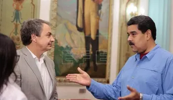 Zapatero aborda con Maduro las posibilidades de diálogo con la oposición