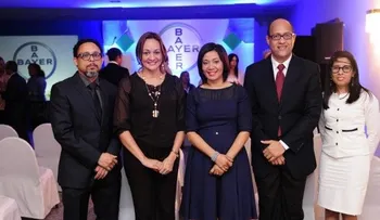 Bayer entrega premio periodístico en el país