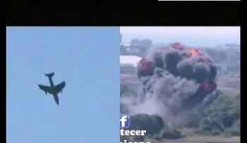 Avión británico se estrella contra varios vehículos matando siete personas en el Reino Unido.
