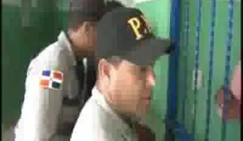 Casi matan a un hombre que encuentran violando una niña de 7 años (VIDEO)