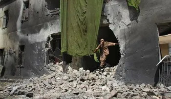 Cuatro muertos y 23 heridos en bombardeos de Hafter sobre el sur de Trípoli
