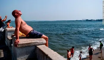 España y Portugal se sofocan; ola de calor deja al menos 3 muertos