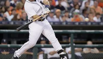 Cabrera remolca 3 con jonrón y Tigres vencen a Indios 