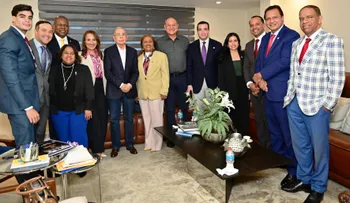 Afinando agenda legislativa del PLD
