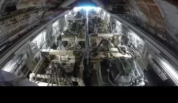 La Fuerza Aérea de EE.UU. lanza 8 camionetas desde un avión (VIDEO)