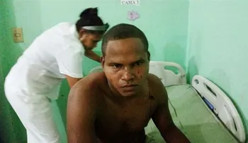 Hombre mata a machetazos a su padre Julio César Nova