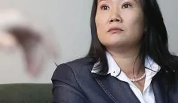 Keiko Fujimori mantiene el primer lugar en encuesta