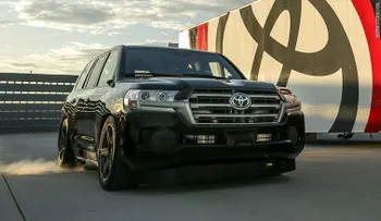 Toyota presume el SUV más veloz del mundo