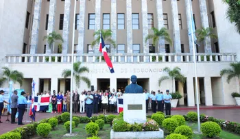 Ministerio de Educación celebra Día Internacional de la Alfabetización