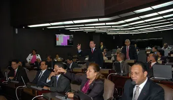 Aprueban resolución contra la ACNUR