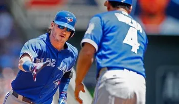 Donaldson guio a Toronto; Bautista dio un par de hits
