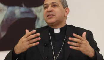 Arzobispo coadjutor de Santo Domingo alerta sobre desigualdad y falta de oportunidades para los jóvenes