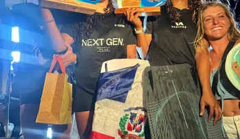 Joven dominicana de 14 años conquista Brasil Kite surf