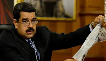 Maduro ordena destitución de funcionarios que firmaron por el referéndum revocatorio