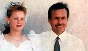 Secuestró a su hijastra de 11 años por casi dos décadas y la forzó a casarse con él