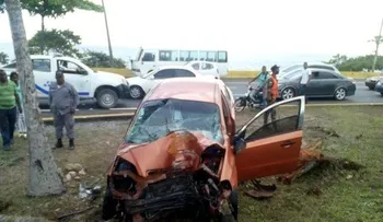 Periodista Danny Santana sufre accidente de tránsito