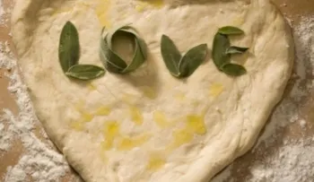 Receta para enamorar en San Valentin: PIzza de corazón
