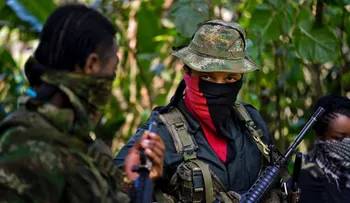 Atentado del ELN deja un muerto y 4 heridos, afirman autoridades en Colombia