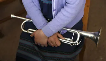 Un músico condenado por pedofilia es asesinado con su propia trompeta en Argentina