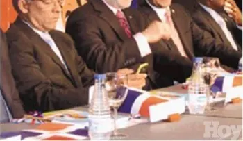 Abel Martínez y diputados de Ultramar en Casa de las Américas.