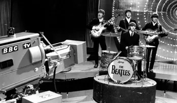 ¡Beatlemanía! Objetos subastados por Ringo Starr recaudan suma récord