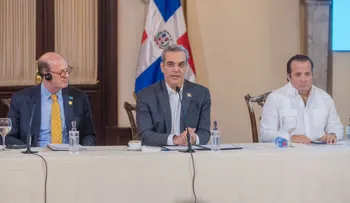 Gobierno junto a Hábitat Dominicana y FICEM sustituirán 10,000 pisos de tierra por concreto en todo el país