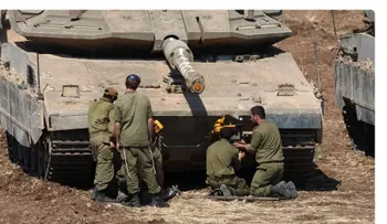 Milicianos gazatíes atacan base del Ejército israelí en Gaza