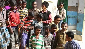 Joven india fue condenada a una violación grupal por enamorarse