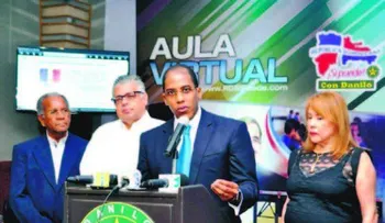 Proyecto "Aula Virtual Móvil" recorrerá el país con capacitación e Internet gratuito 