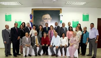 MAP rinde homenaje a precursores de Administración Pública en el país