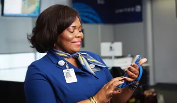 United Airlines usará iPhone 6 Plus para mejorar su servicio al cliente