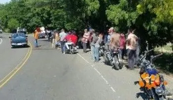 Dos muertos tras ser embestidos por un camión 
