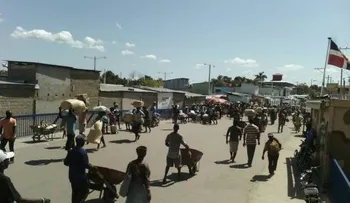 Bajan actividades del mercado fronterizo, tras incendio de fin de semana