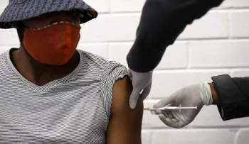 Alcanzan los 698 fallecidos en RD por coronavirus