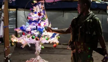 Guerrilleros de las FARC celebran su primer Año Nuevo en paz