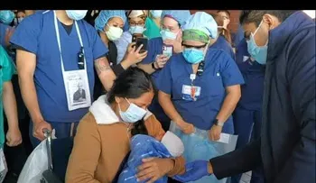 Enferma del coronavirus dio a luz en coma y 10 días después pudo conocer a su bebé