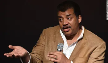 Neil deGrasse Tyson se equivoca sobre sexo el reino animal