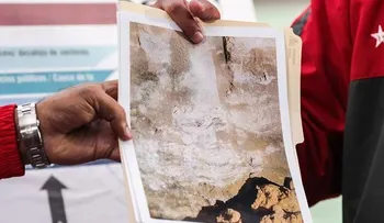 Maduro dice cara de Chávez apareció durante una excavación del metro
