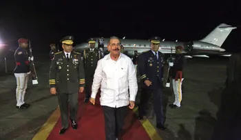 Tras participar en firma del acuerdo de paz en Colombia, Danilo Medina regresa a RD