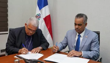 Ministerio de la Presidencia entrega lotes en Ciudad Juan Bosch para construcción de tres iglesias