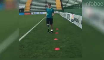 Tras la tragedia del Chapecoense, Jackson Follmann ya se entrena con su nueva prótesis