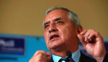 Dimite el presidente de Guatemala Otto Pérez Molina