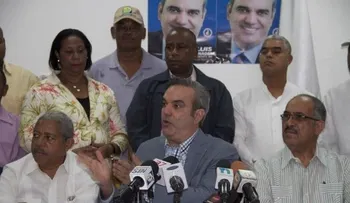 Abinader pondrá en práctica 7 medidas para reducir precio comida
