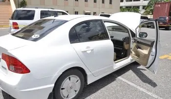 Desmantelan taller preparaba carros para transportar droga