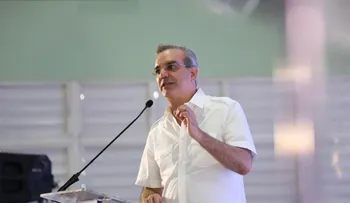 Tras 30 años de espera, el presidente Abinader inaugura drenaje pluvial de los barrios Moscú, Villa Fundación y Peña Gómez por más de RD$160 millones