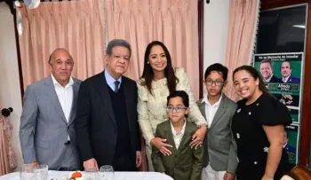 Leonel propone registro automático y gratuito de hijos de dominicanos nacidos en el exterior